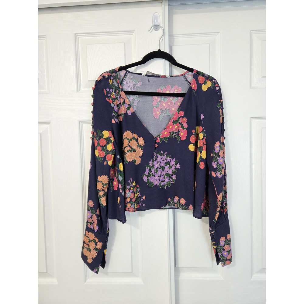Zara Purple Floral V-Neck Cropped Blouse Long Sleeve Button Shoulder M